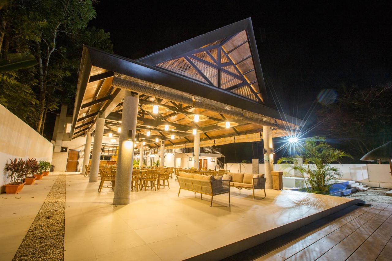 Holiday Suites Port Barton San Vicente  Buitenkant foto