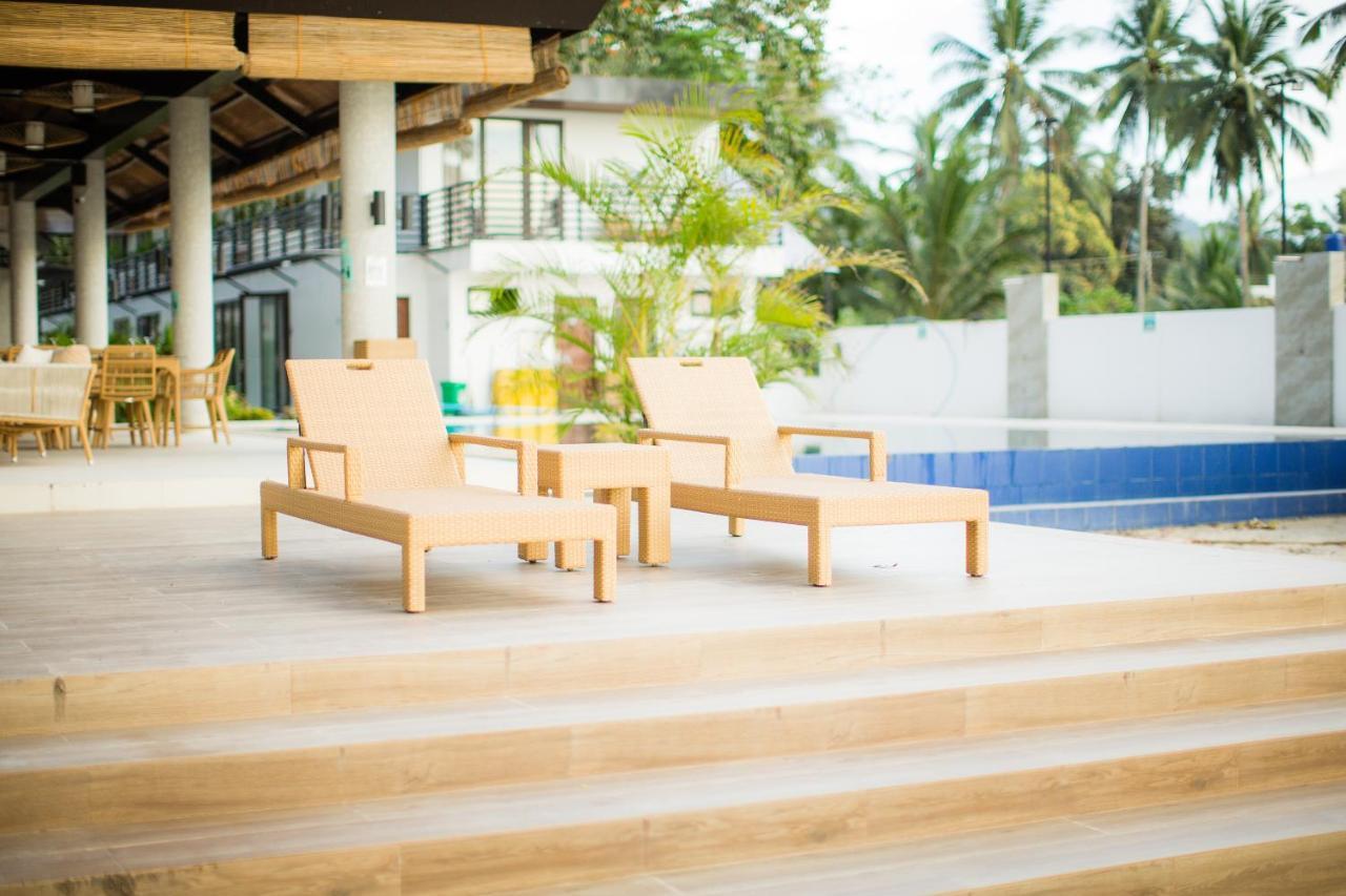 Holiday Suites Port Barton San Vicente  Buitenkant foto